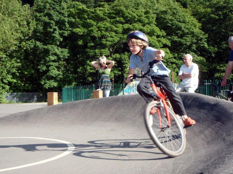 Kid's Cycleway - Going for it! 1