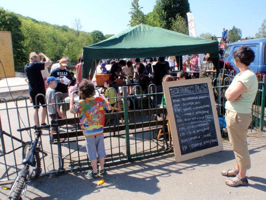 Milly Jam - Programme